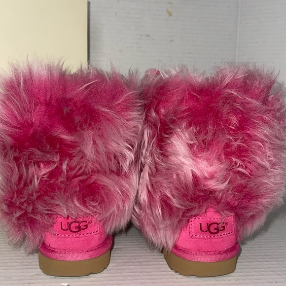 UGG Kids Pinkipuff Classic II Pink Azalea Fur Boots with Ears - Girls Size:7 - Picture 6 of 14